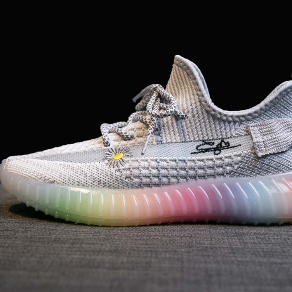 Stylish Gray Sneakers with Rainbow Sole